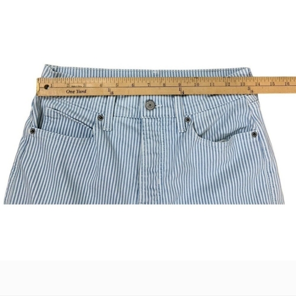 Old Navy Extra High Rise Jeans Women's 4 Sky Hi Straight Blue Striped Button Fly - Picture 12 of 16